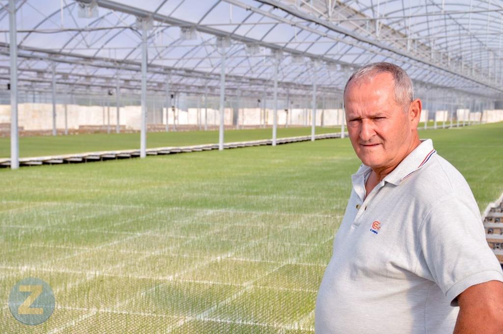 Eugenio Ruiz en las instalaciones de Tomiplant