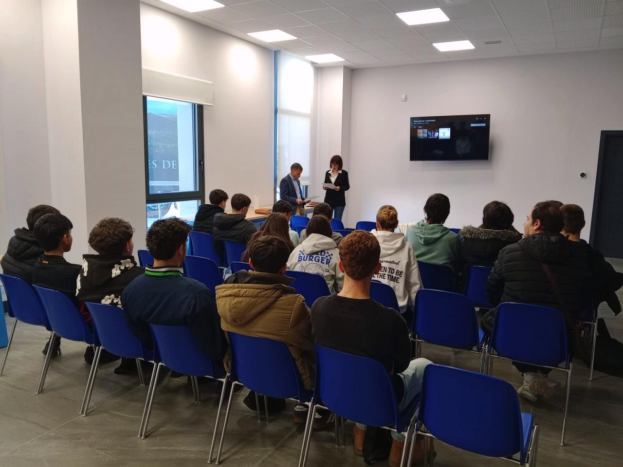 ob.imagen.Descripcion