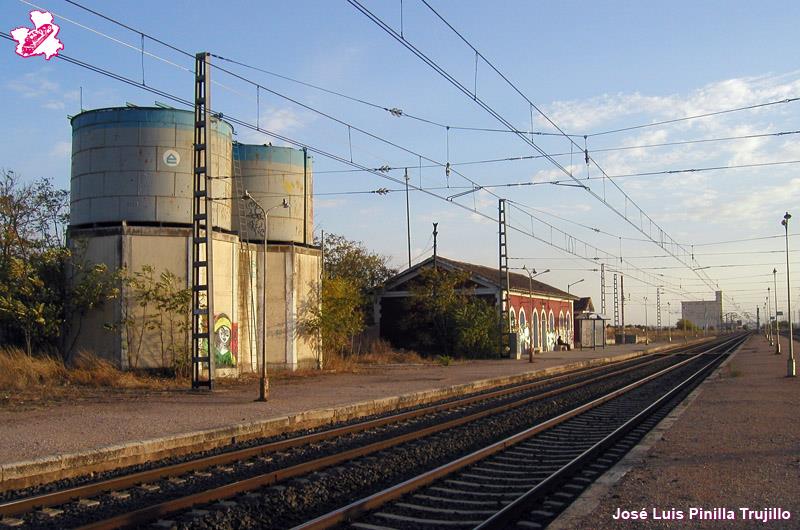 Estación de Cinco Casas. Foto de la Federación Castellano-Manchega de Amigos del Ferrocarril