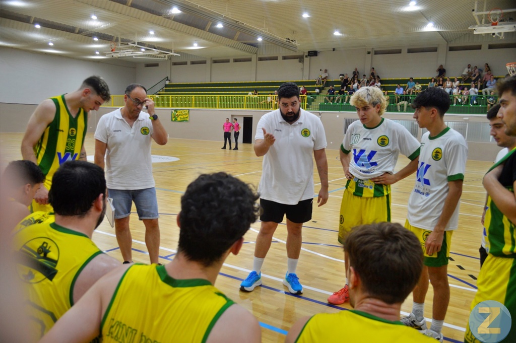 El Val Brokers CB Tomelloso inicia el campeonato con derrota