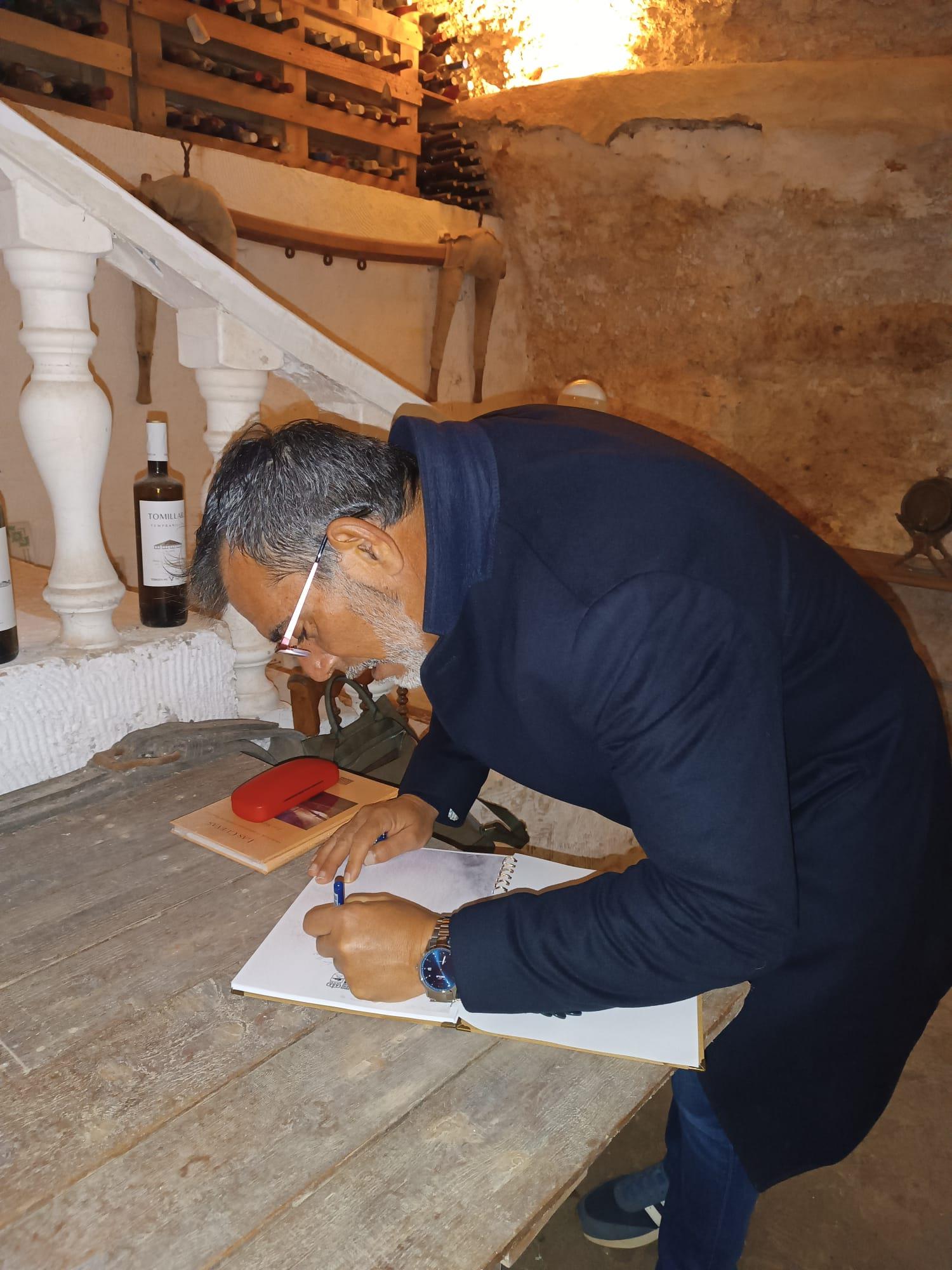 ob.imagen.Descripcion