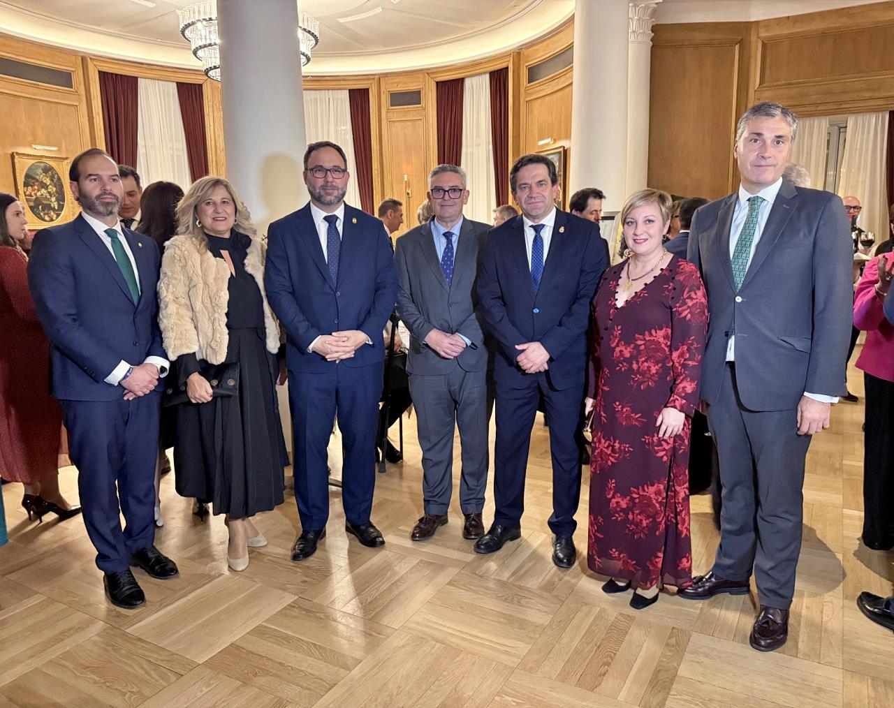 ob.imagen.Descripcion