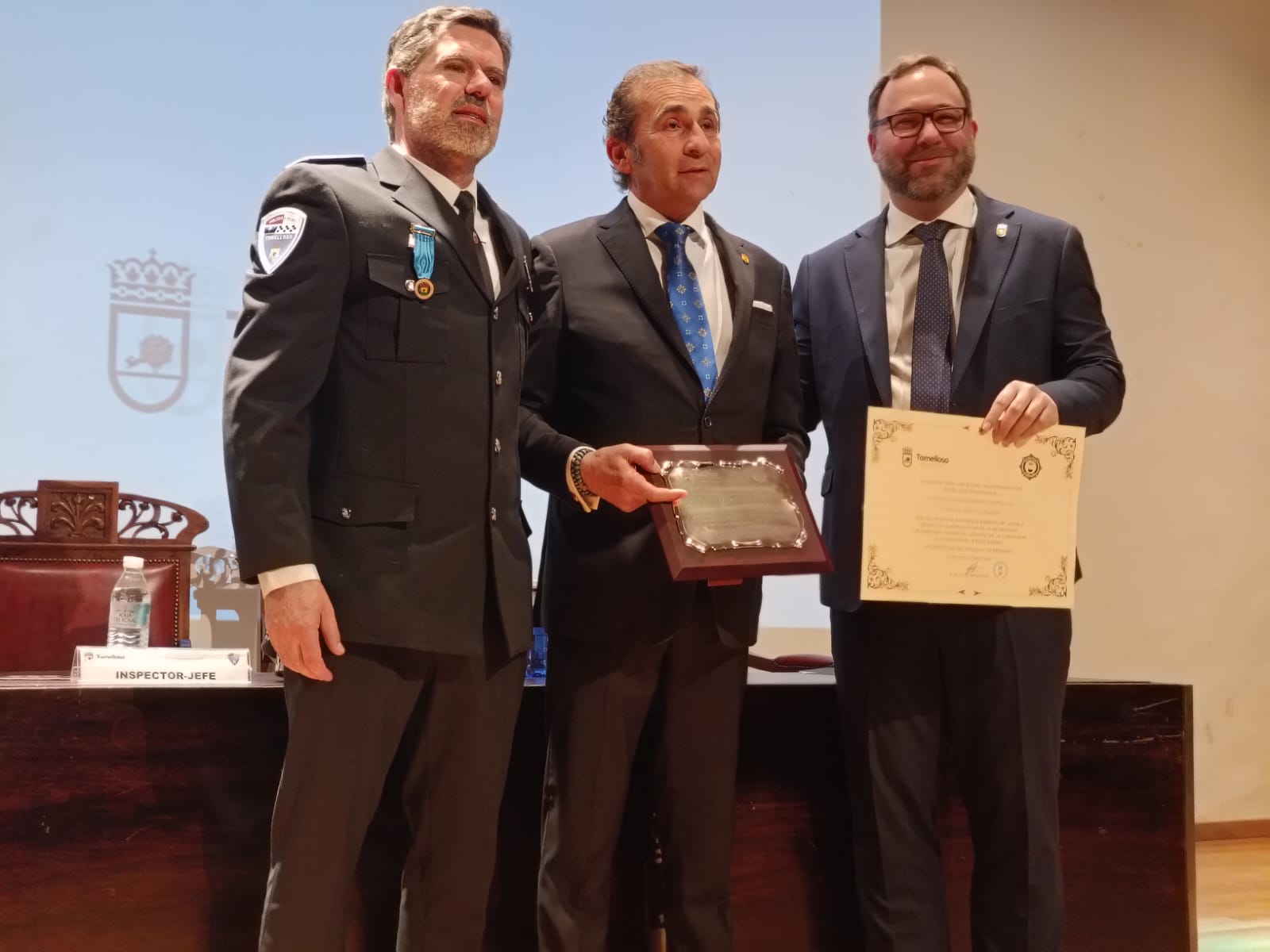 ob.imagen.Descripcion